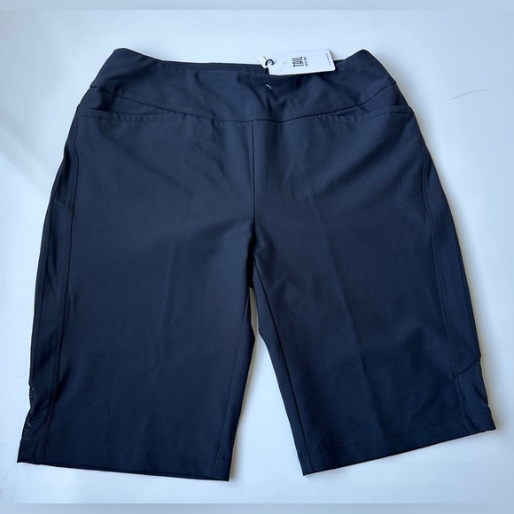 NWT Tail White Label Black Bermuda Mid Rise Stretch Golf Shorts UPF 50 Women’s 6 - Picture 1 of 9